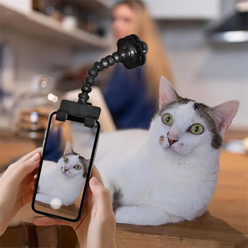 Pet Selfie Stick Clip – 360° Rotating Smartphone Holder for Fun Pet Photos & Videos